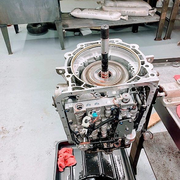 Transmission internals laid out